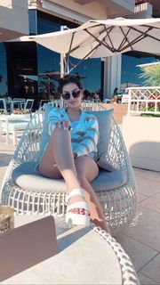 Alia Shelesh feet photo thumbnail