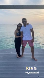 Hansika Motwani feet photo thumbnail