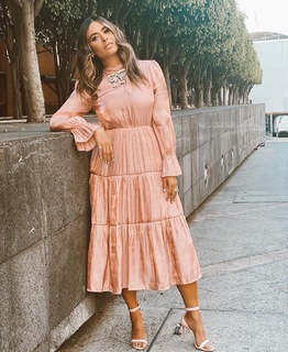 Galilea Montijo feet photo thumbnail