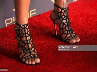 Blac Chyna feet photo thumbnail