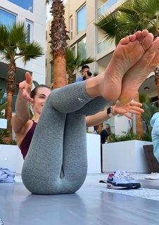 Rachel A. DeMita feet photo thumbnail