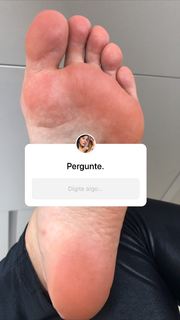 Alaine Crissiê feet photo thumbnail