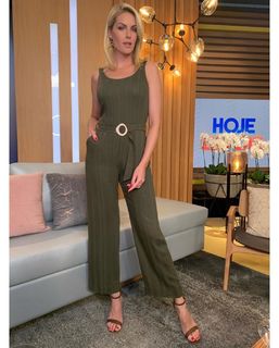 Ana Hickmann feet photo thumbnail