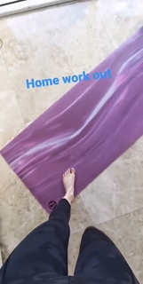 Karolina Pisarek feet photo thumbnail