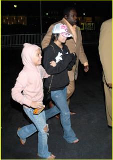Vanessa Hudgens feet photo thumbnail