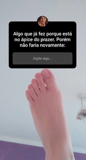 Isa Pes feet photo thumbnail
