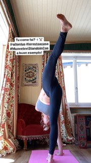 Federica Fontana feet photo thumbnail