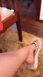 Alaine Crissiê feet photo thumbnail