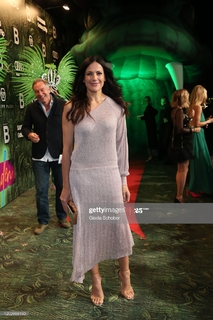 Bettina Zimmermann feet photo thumbnail