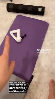 Imane Pokimane Anys feet photo thumbnail