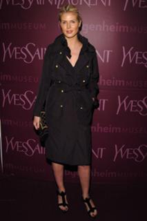 Heidi Klum feet photo thumbnail