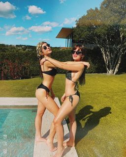 Jade Picon feet photo thumbnail