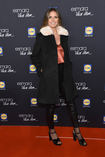 Heidi Klum feet photo thumbnail