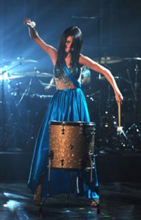 Selena Gomez feet photo thumbnail