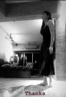 Shruti Haasan feet photo thumbnail