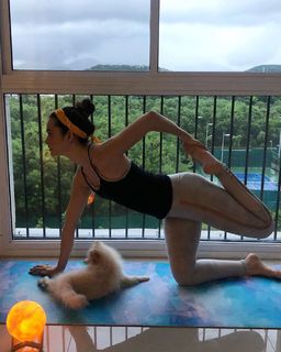 Juliana Paiva feet photo thumbnail