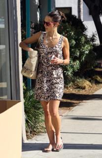 Jordana Brewster feet photo thumbnail