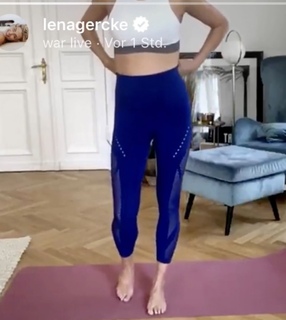Lena Gercke feet photo thumbnail
