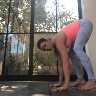 Danica Patrick feet photo thumbnail