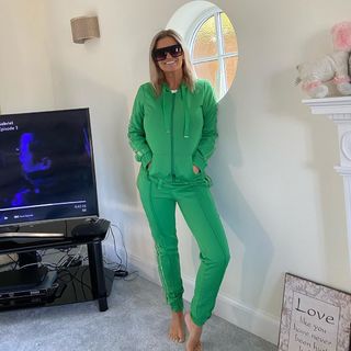 Kerry Katona feet photo thumbnail