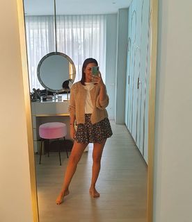 Paula Echevarría feet photo thumbnail