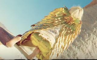 Kesha feet photo thumbnail