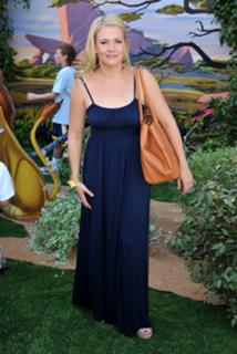 Melissa Joan Hart feet photo thumbnail