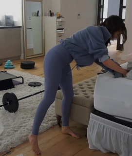 Imane Pokimane Anys feet photo thumbnail