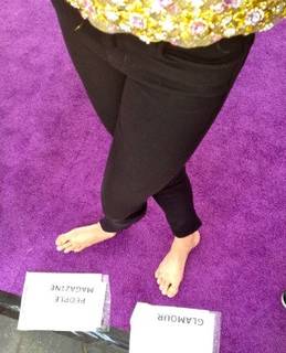Shailene Woodley feet photo thumbnail