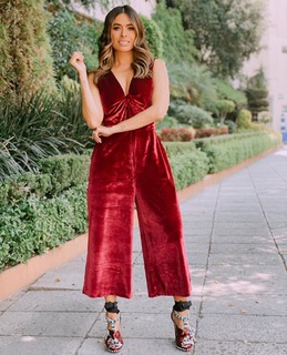 Galilea Montijo feet photo thumbnail