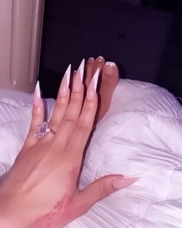 Blac Chyna feet photo thumbnail