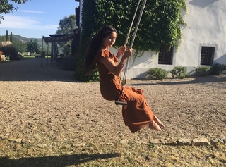 Vanessa Hudgens feet photo thumbnail