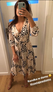 Karolina Kowalkiewicz feet photo thumbnail