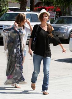 Audrina Patridge feet photo thumbnail