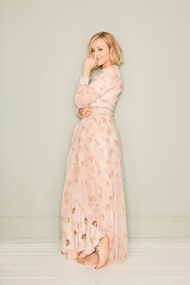 Fearne Cotton feet photo thumbnail