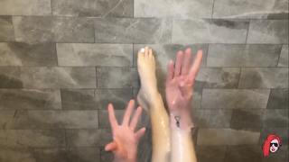 Justina Valentine feet photo thumbnail
