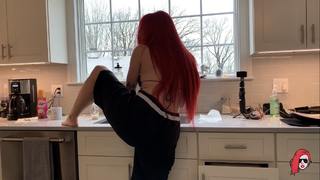 Justina Valentine feet photo thumbnail