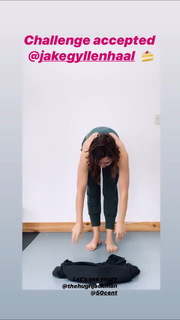 Maggie Gyllenhaal feet photo thumbnail