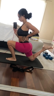 Draya Michele feet photo thumbnail