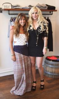 Lindsay Lohan feet photo thumbnail