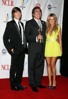 Ashley Tisdale feet photo thumbnail