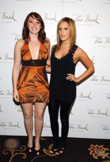 Ashley Tisdale feet photo thumbnail