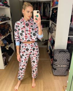 Chiara Ferragni feet photo thumbnail