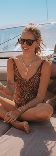 Chiara Ferragni feet photo thumbnail