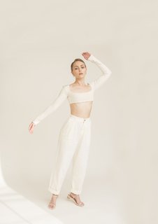AnnaSophia Robb feet photo thumbnail
