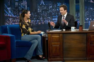 Emmanuelle Chriqui feet photo thumbnail