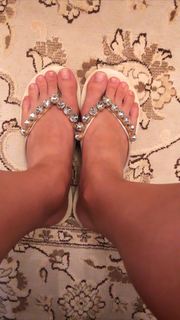 Alaine Crissiê feet photo thumbnail