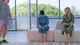 Gwyneth Paltrow feet photo thumbnail