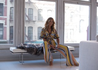 Kelly Bensimon feet photo thumbnail