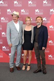 Kate Winslet feet photo thumbnail